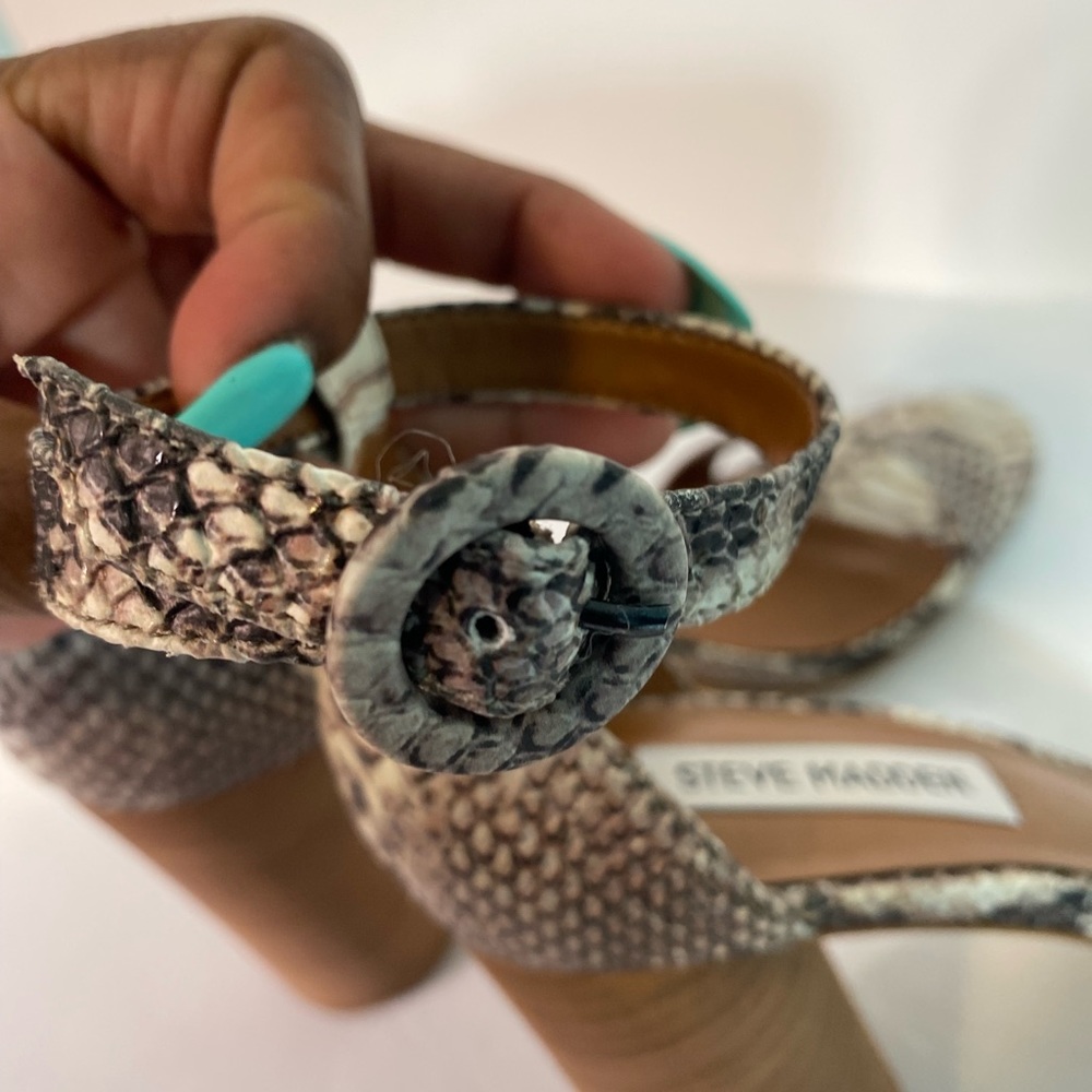 Steve Madden Sara Snakeskin Sandals size 8 NWOT - Picture 10 of 11